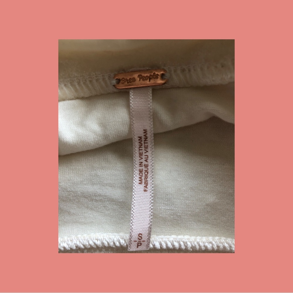 🔥NWT🔥 Flirt For You Women’s Alabaster Lace Dress from Free People - Picture 3 of 6